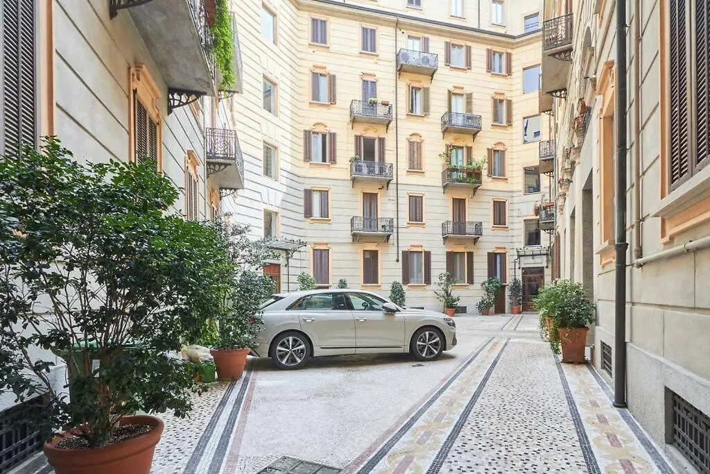 Easylife - Sophisticated Apartment In Cadorna Area Milan 0*,  Italy