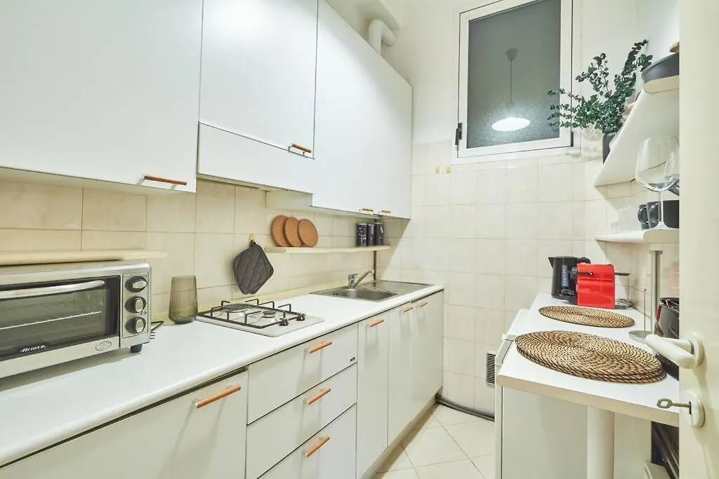 Easylife - Sophisticated Apartment In Cadorna Area Milan