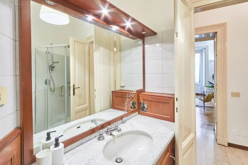 Easylife - Sophisticated Apartment In Cadorna Area Milan