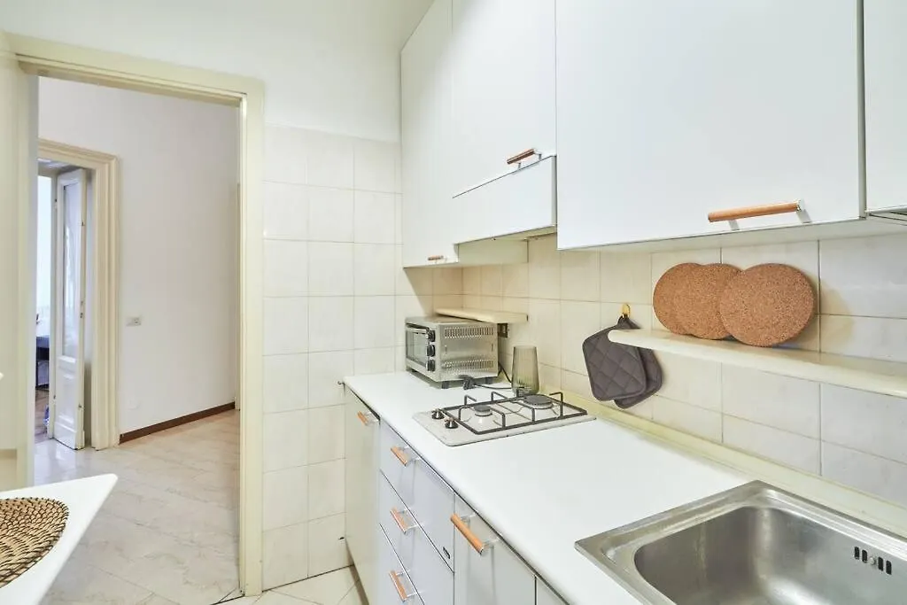 Easylife - Sophisticated Apartment In Cadorna Area Milan 0*,