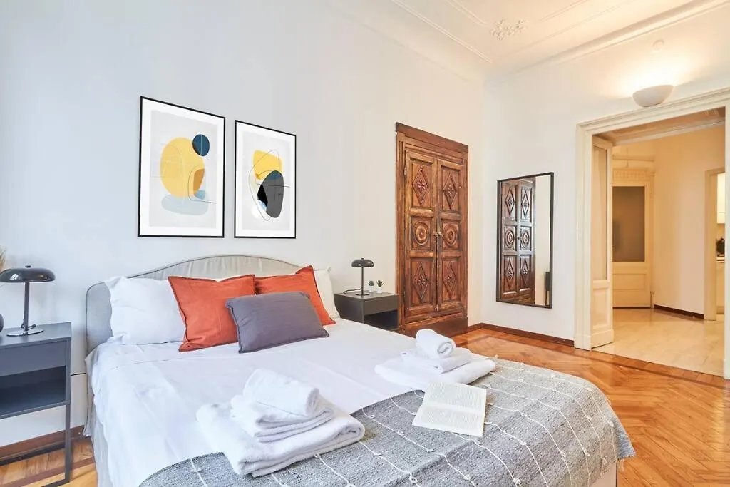 Easylife - Sophisticated Apartment In Cadorna Area Milan 0*,
