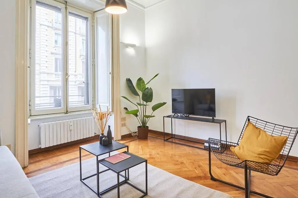 Easylife - Sophisticated Apartment In Cadorna Area Milan