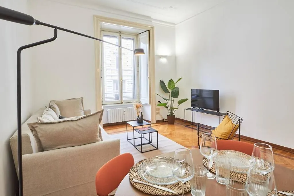 Easylife - Sophisticated Apartment In Cadorna Area Milan